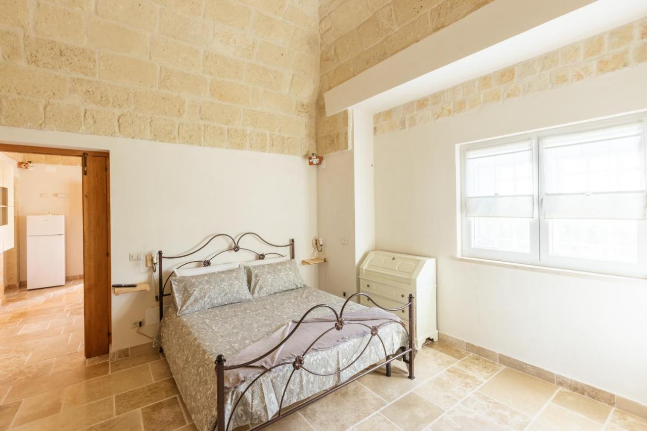 Aparthotel Casolare Lodedo à Ceglie Messapica Extérieur photo
