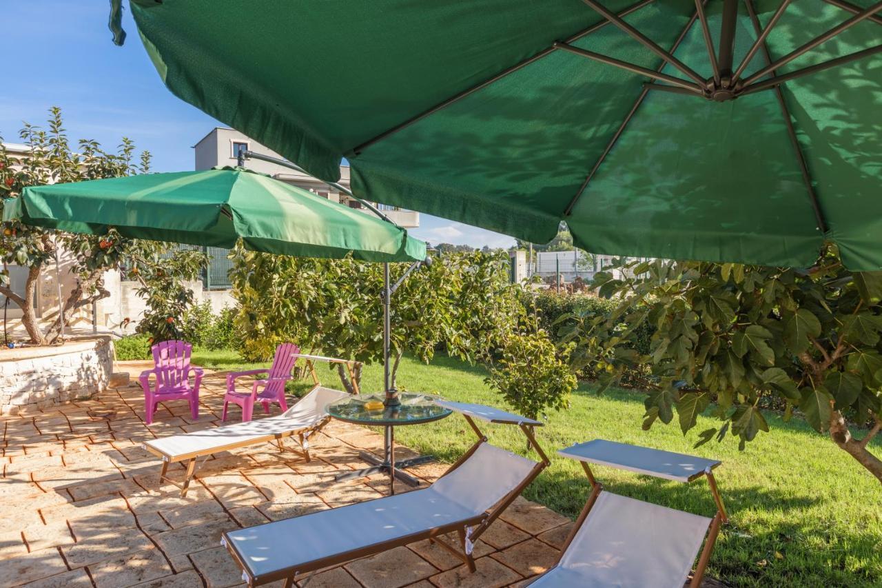 Aparthotel Casolare Lodedo à Ceglie Messapica Extérieur photo