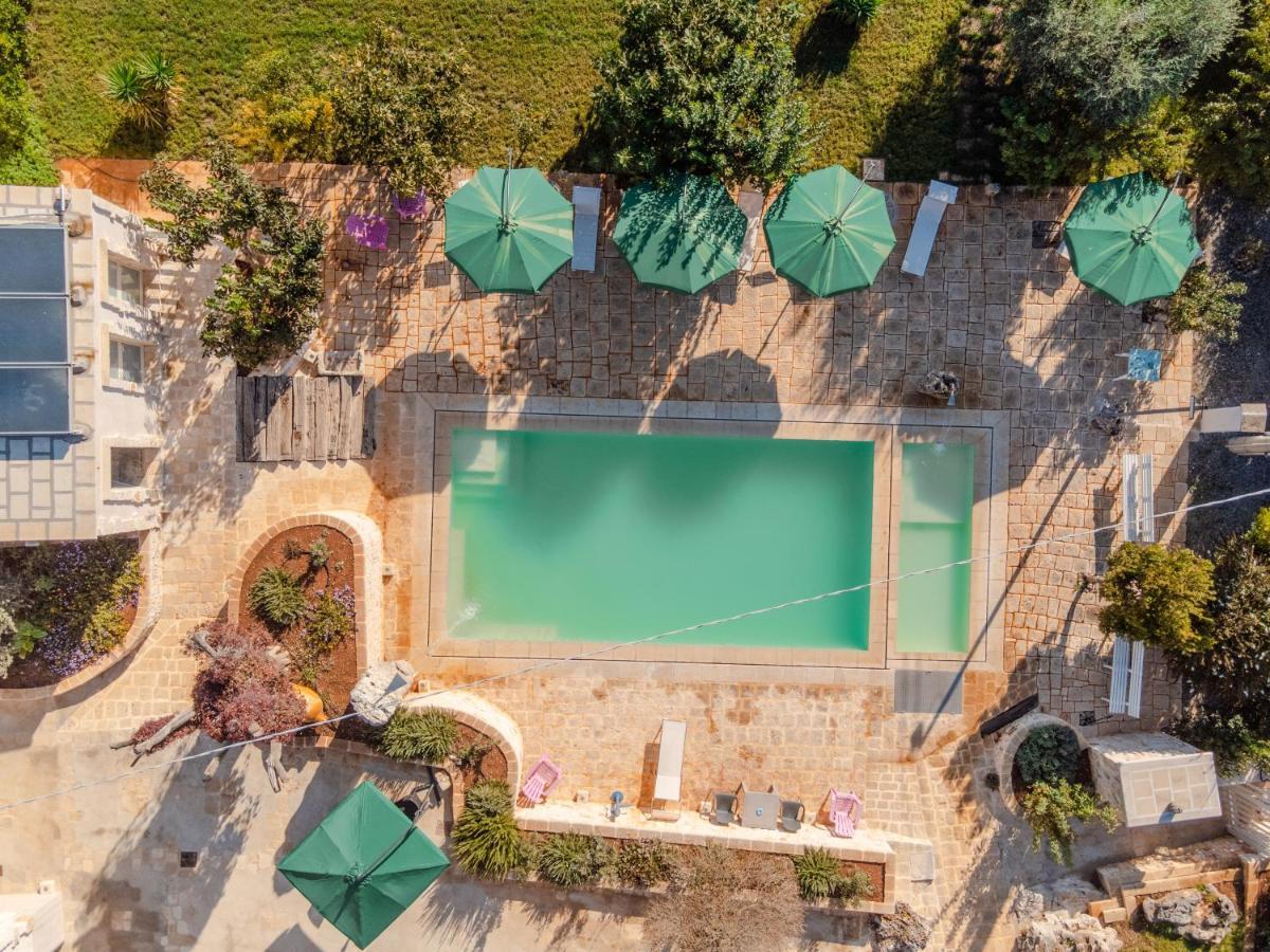 Aparthotel Casolare Lodedo à Ceglie Messapica Extérieur photo