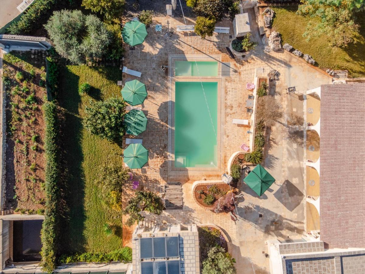 Aparthotel Casolare Lodedo à Ceglie Messapica Extérieur photo