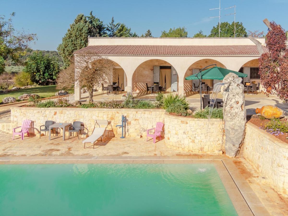 Aparthotel Casolare Lodedo à Ceglie Messapica Extérieur photo
