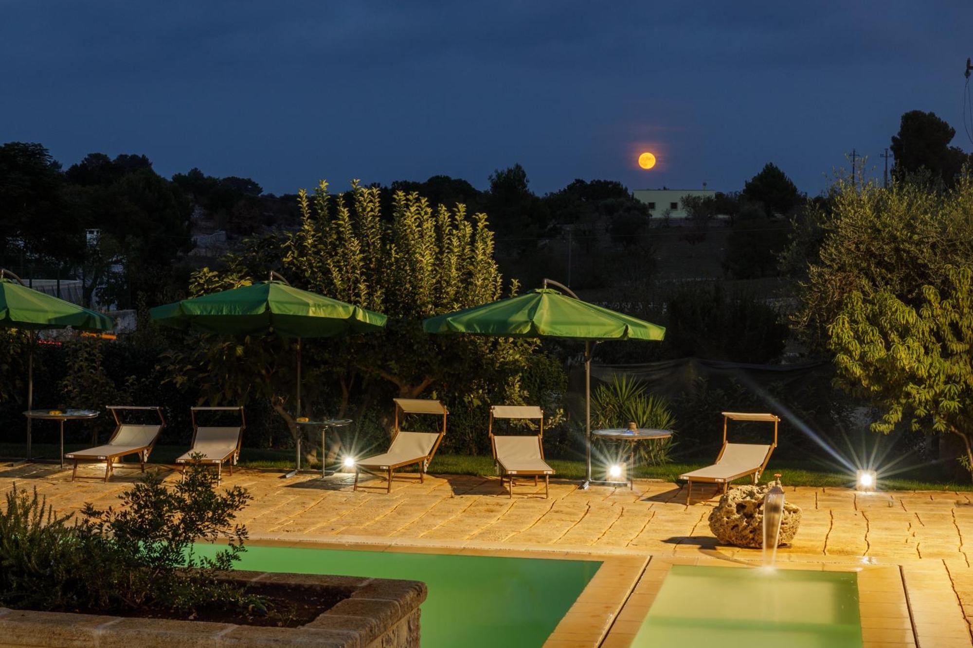 Aparthotel Casolare Lodedo à Ceglie Messapica Extérieur photo