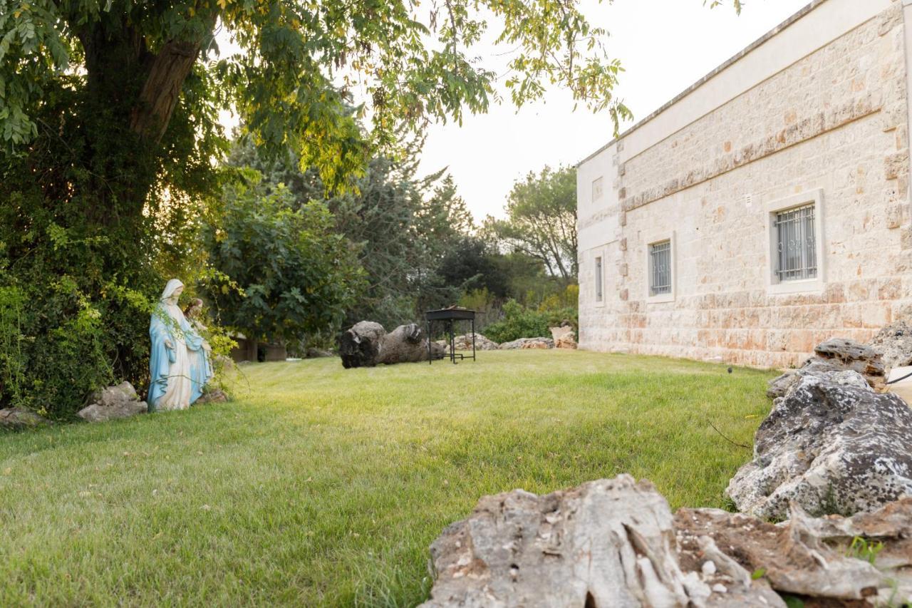 Aparthotel Casolare Lodedo à Ceglie Messapica Extérieur photo